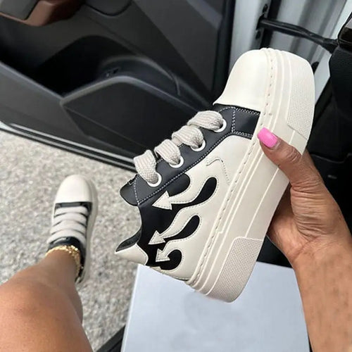 Baddie Lowtop Platform Sneakers