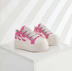 Baddie Lowtop Platform Sneakers