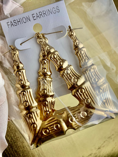 Elegant 90’s Earrings